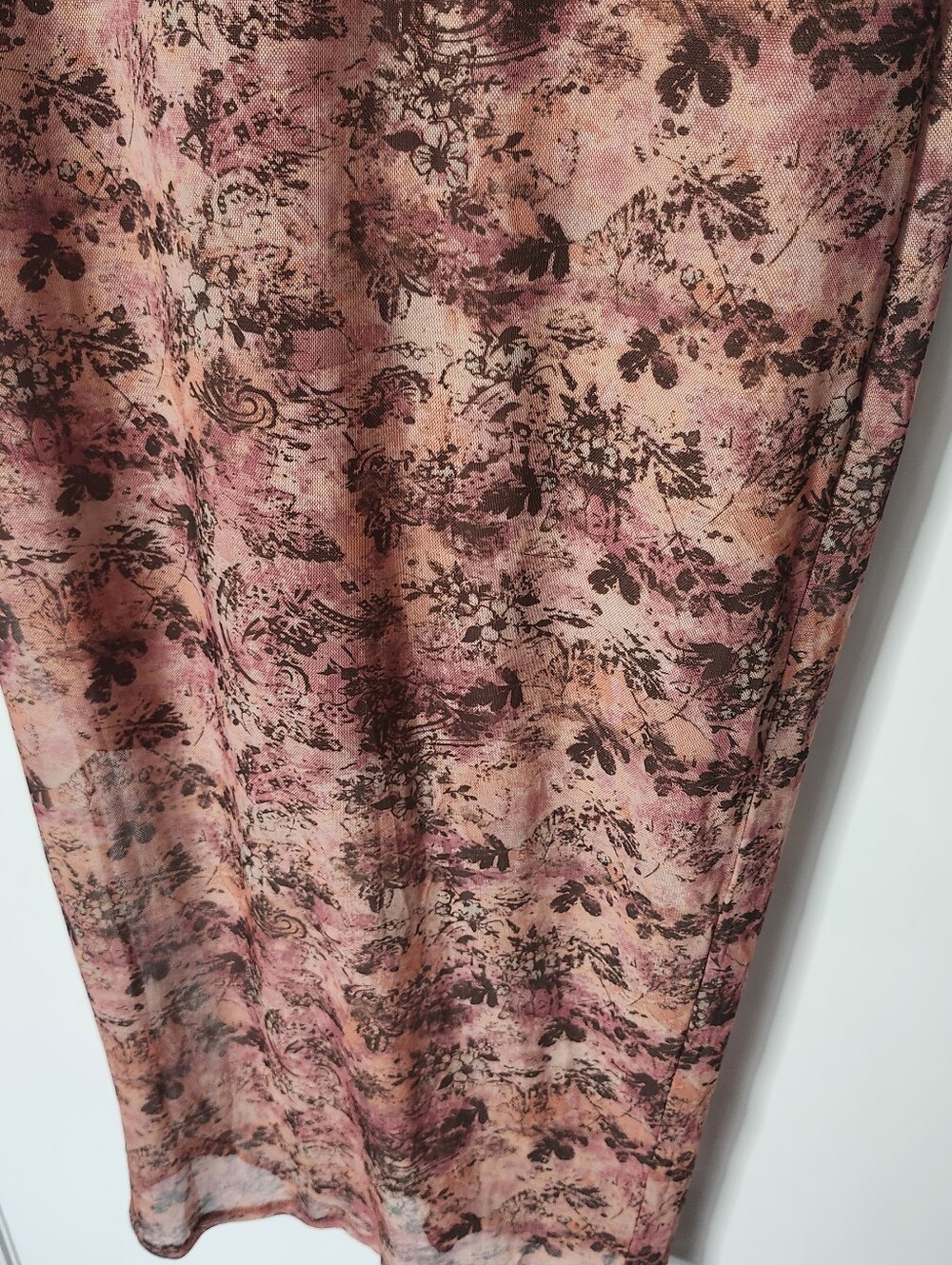 90s Grunge Pink Floral Short Sleeve Mesh Midi Dress - Picture 3 of 9